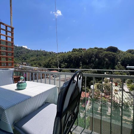 Ferienwohnung VAL DI SOLE- VISTA MARE- VISTA COLLINA-Wifi 100MG - TV 5 POSTI LETTI Rapallo Exterior foto